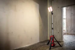 Projecteur de chantier TL 4000 LED 18V/230V avec trépied - sans batterie ni chargeur-FLEX Online