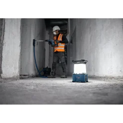 Projecteur de chantier hybride GLA 18VH-7500 7 500 lm 18V sans batterie ni chargeur 06014A5000^Bosch Outlet