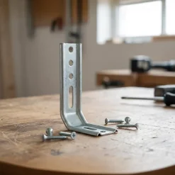 Équerre de fixation nervurée 3 pans 70 x 160 mm-Afbat Discount