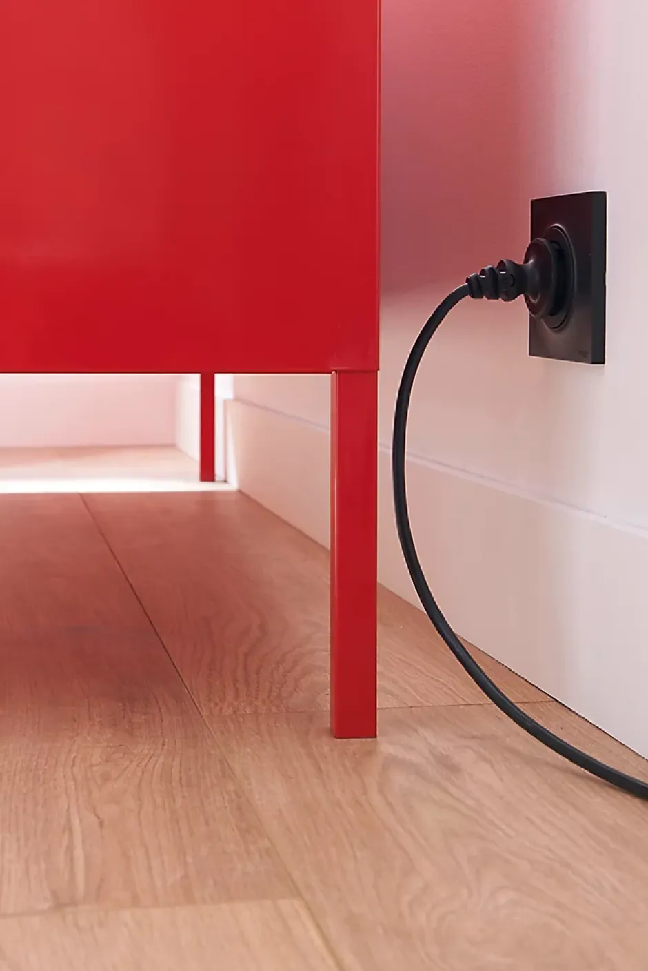 Rallonge intérieur H03VVH2-F 2 x 0.75mm² 3m prise noir^Diall New