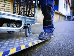 Ruban antidérapant TESA 60951 15 m x 50 mm noir/jaune PVC professionnel-Tesa Assa Abloy Hot