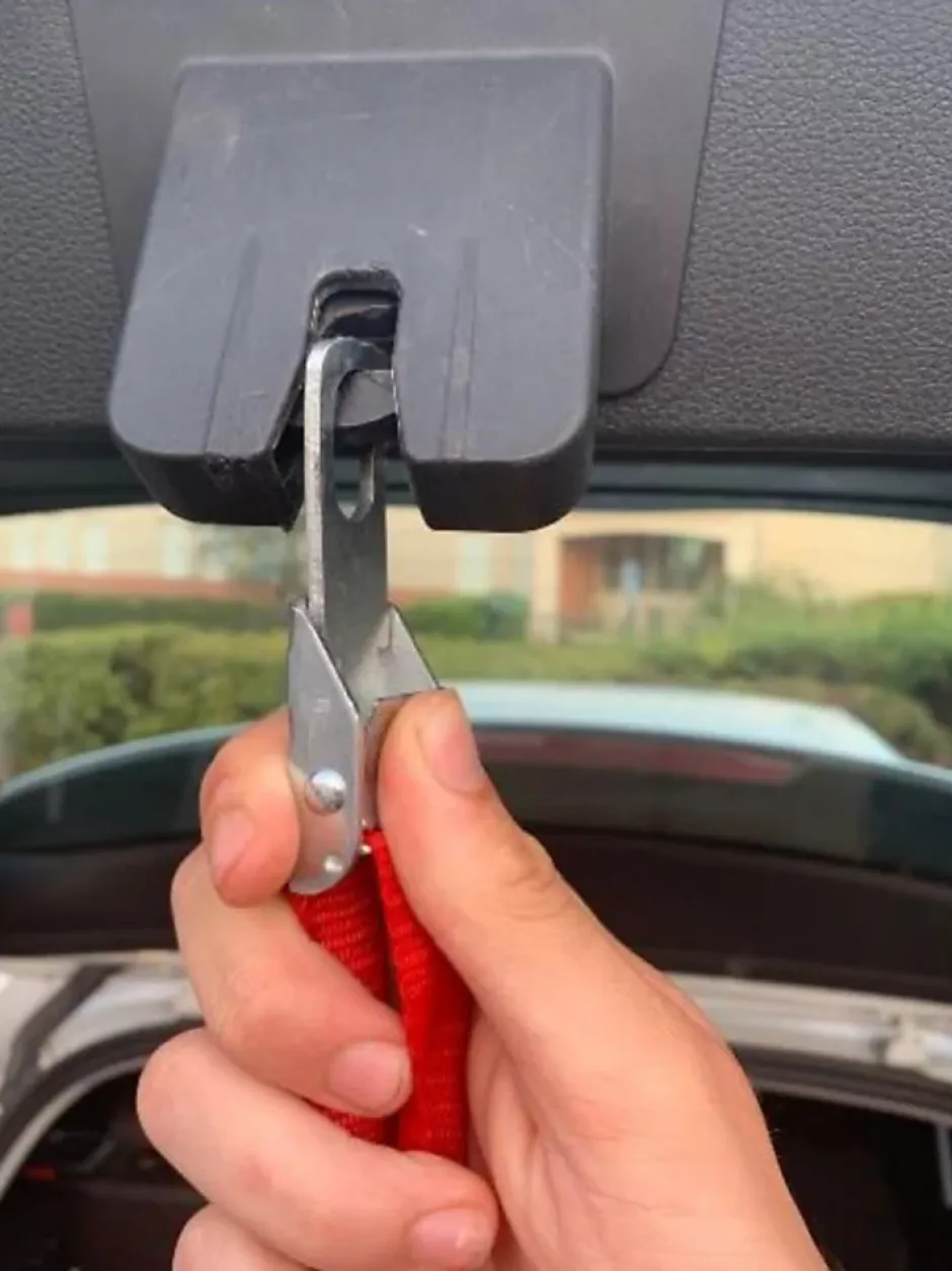 Sangle de sécurité pour coffre de voiture^ Online