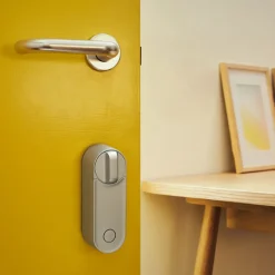 Serrure connectée Linus L2 argent^Yale Clearance
