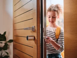 Serrure connectée gris l.5cm x H.14,6cm x P.13,3cm-Netatmo Discount