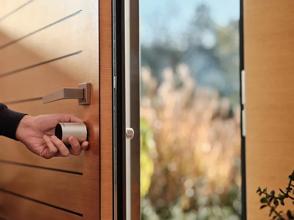 Serrure connectée gris l.5cm x H.14,6cm x P.13,3cm-Netatmo Discount