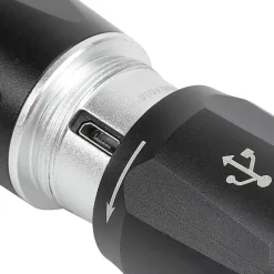 Torche rechargeable Zoom 600 lumens^Stanley Discount