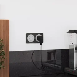 Triple prise avec terre prêt câblée Espen aluminium composable^Jacobsen Sale