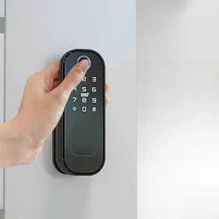 Verrou connecté biométrique -3 à empreinte digitale, code, badge et bluetooth-LOCKY Discount