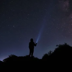 - Torche LED à piles, 800 lumens - TO800IP68^Xanlite Discount